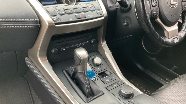 Lexus NX 300h 2.5 F-Sport 5dr CVT Hybrid Estate